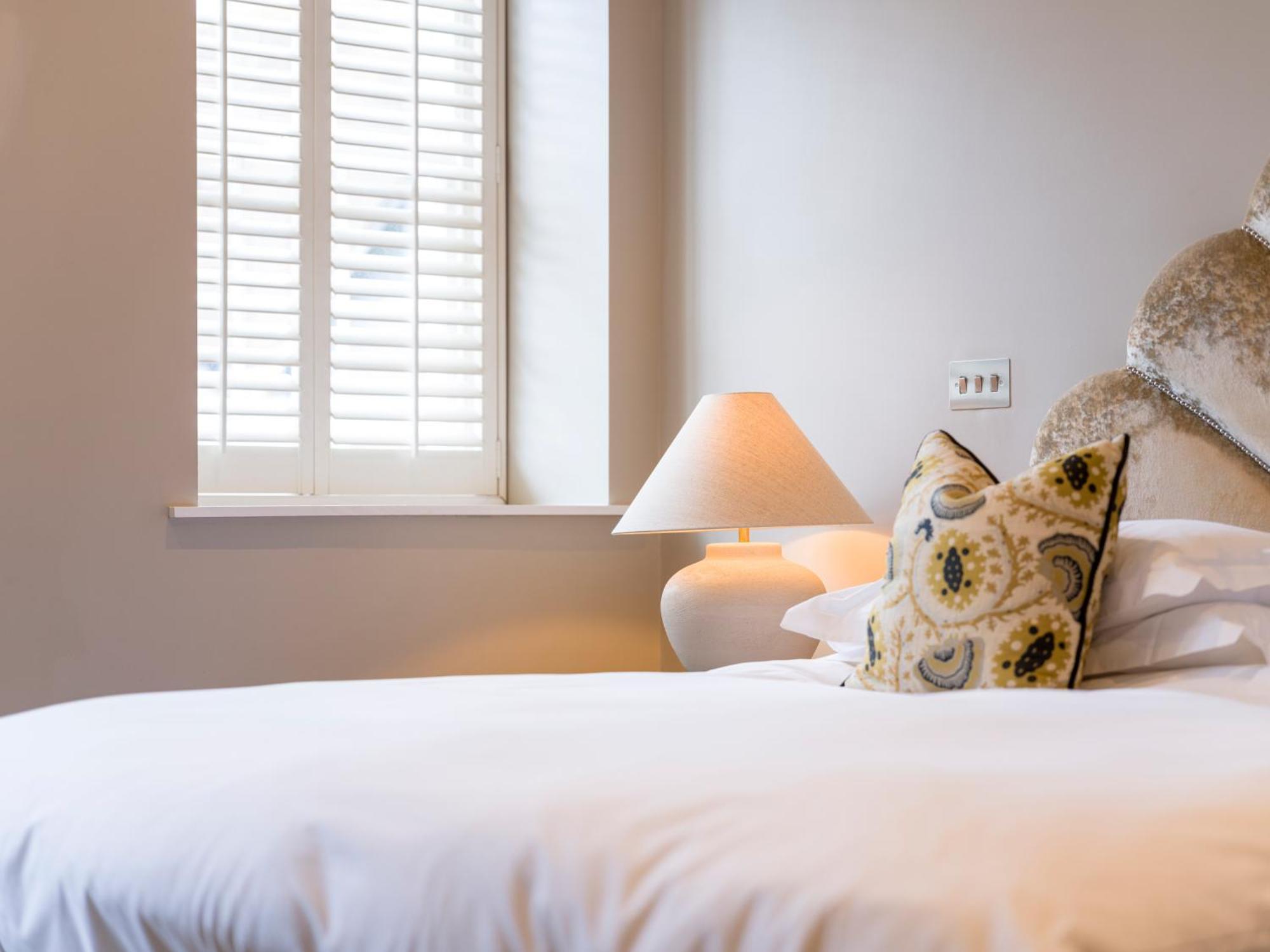 The Kings Arms Hotell Christchurch  Eksteriør bilde