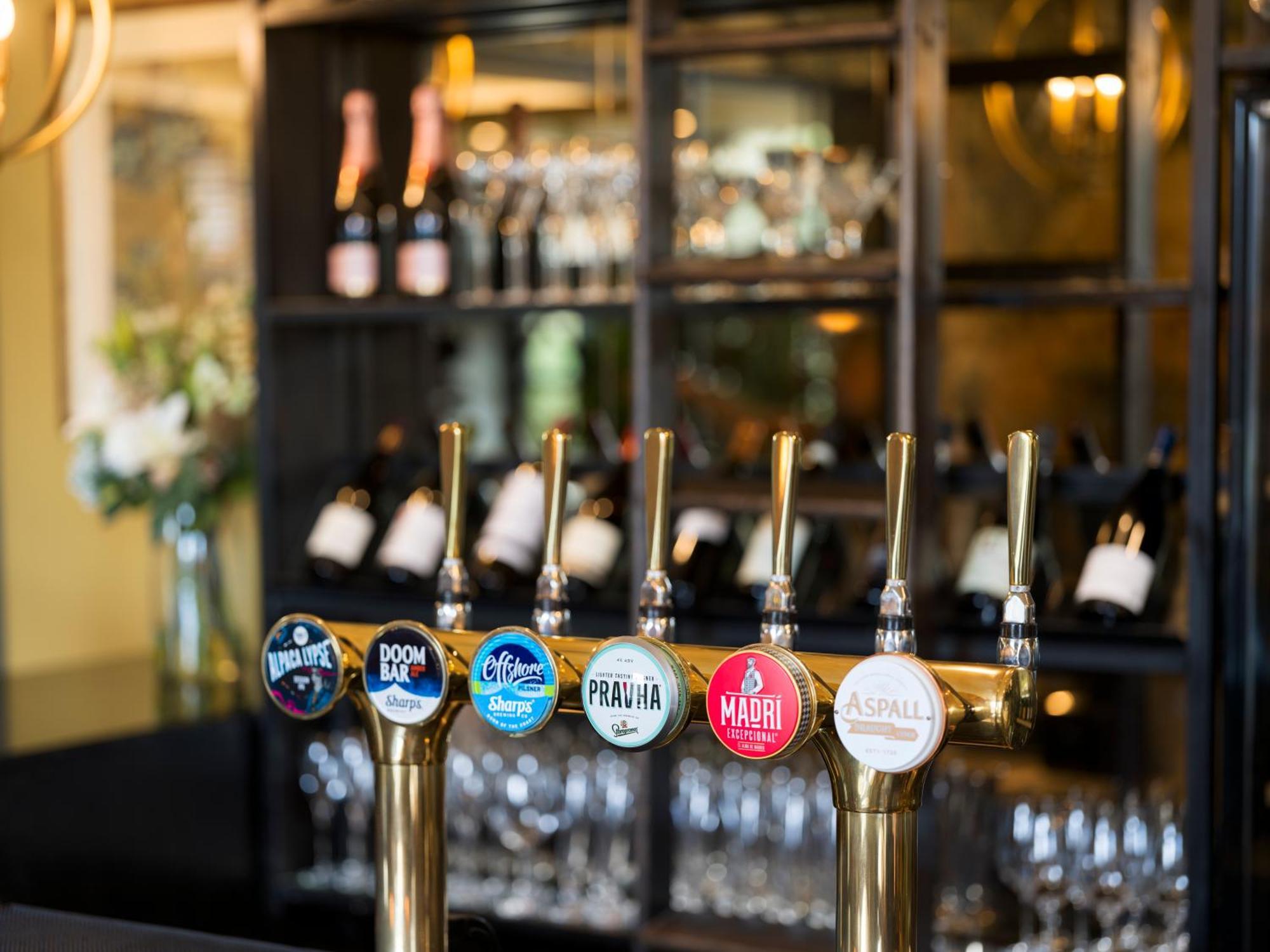 The Kings Arms Hotell Christchurch  Eksteriør bilde
