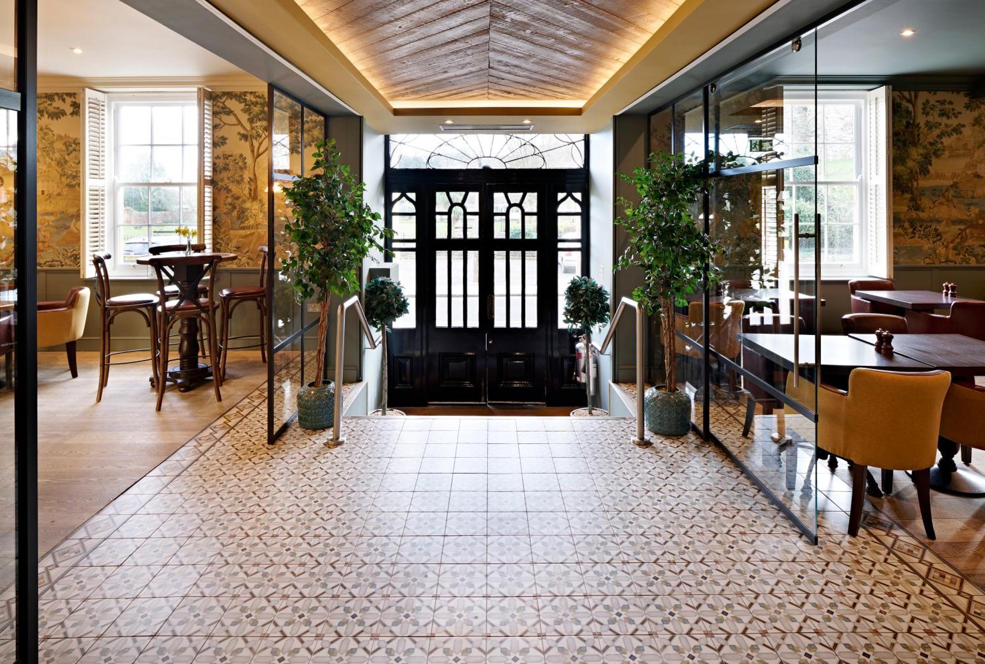 The Kings Arms Hotell Christchurch  Eksteriør bilde